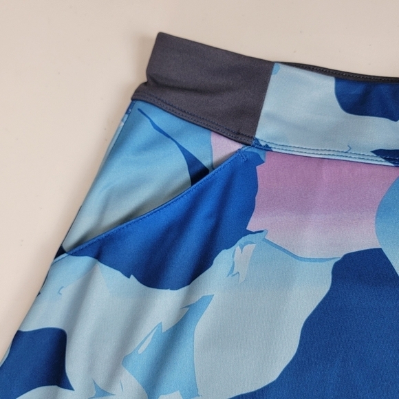 Callaway Blue Sea Star Abstract Gradient UPF 50 Golf Skirt/Skort Sz L NWOT - Picture 6 of 13